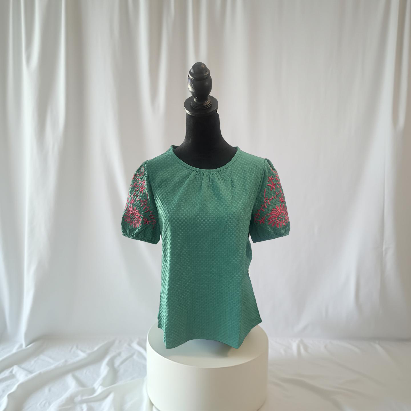 Green/Pink Round Neck Bubble Short Sleeved Top