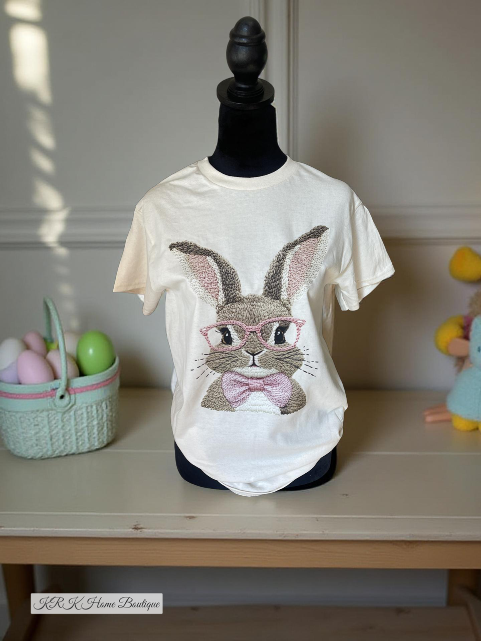Bunny w/ glasses T shirt