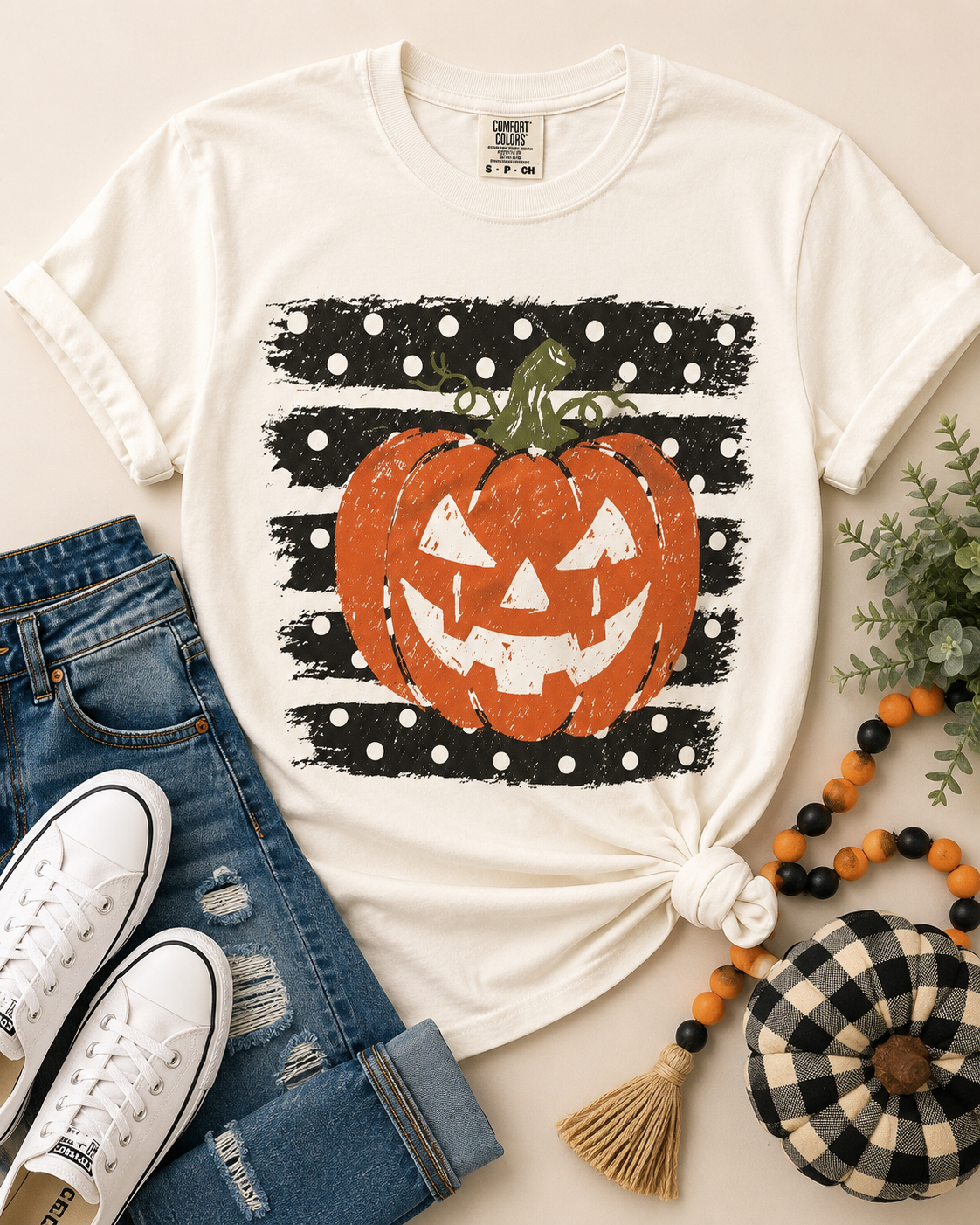 Natural Pumpkin Face Comfort Color T-shirt
